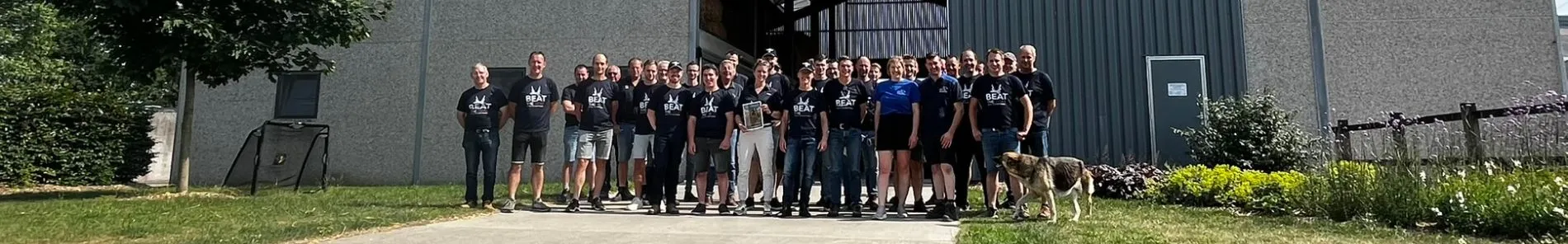 Groepsfoto Team Heemskerk tijdens Praktijkdagen De Ronde van Vlaanderen